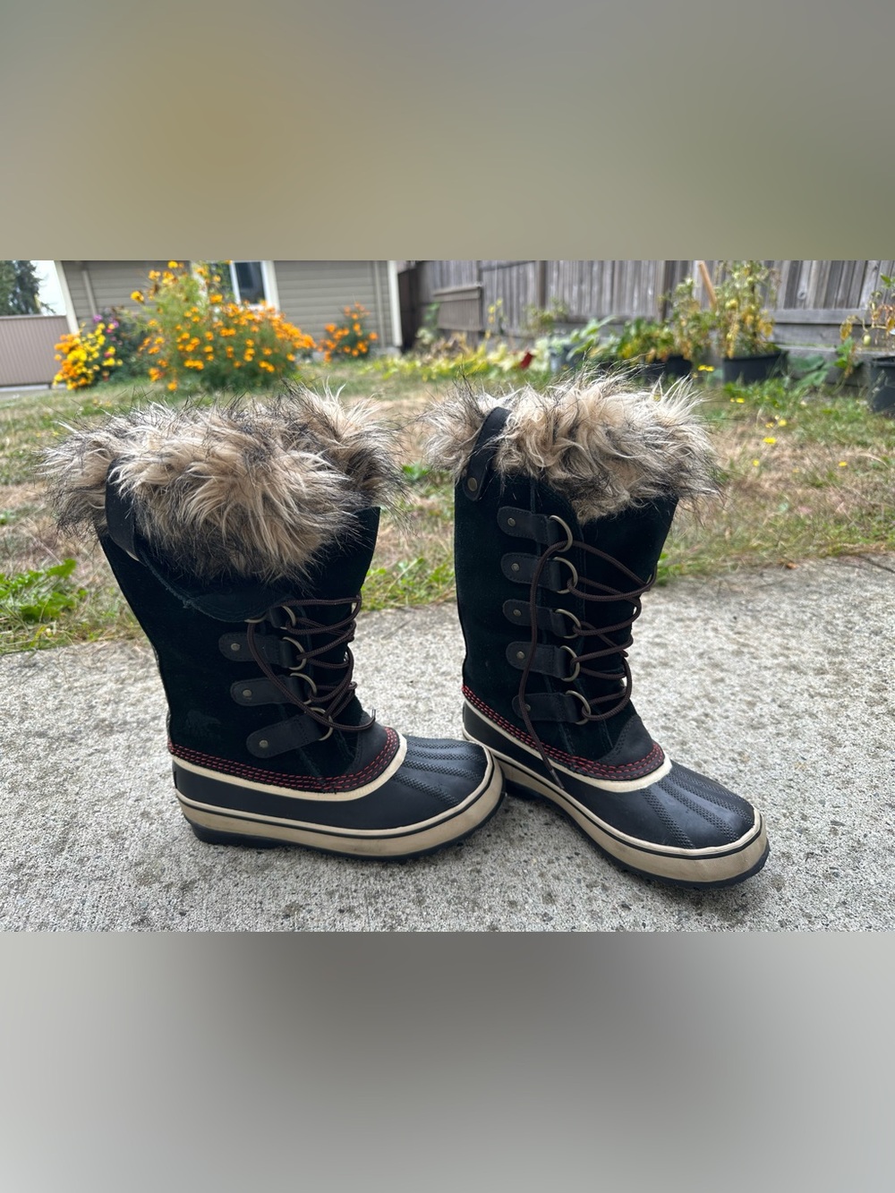 Sorel Black Faux-Fur Trim Winter Lace-Up Boots